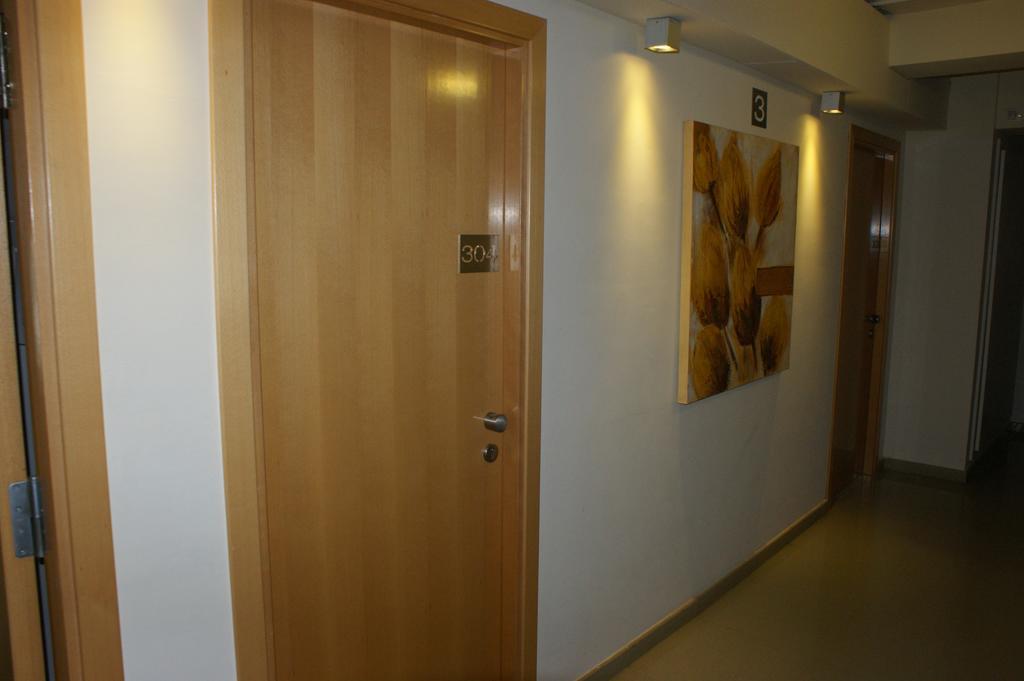 מונבלאן Hotel Viaurelia מראה חיצוני תמונה