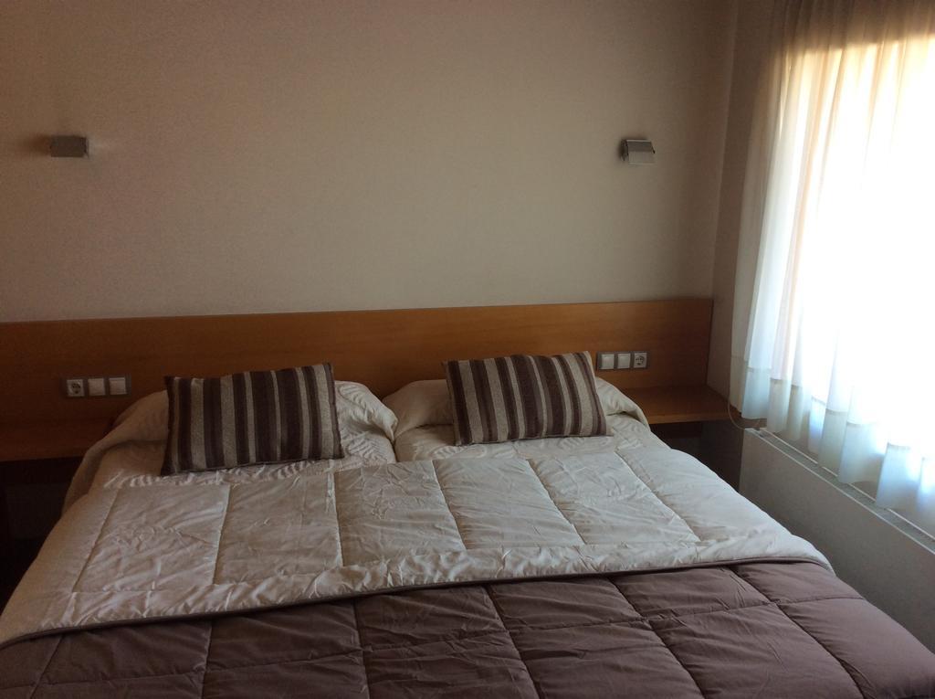 מונבלאן Hotel Viaurelia חדר תמונה