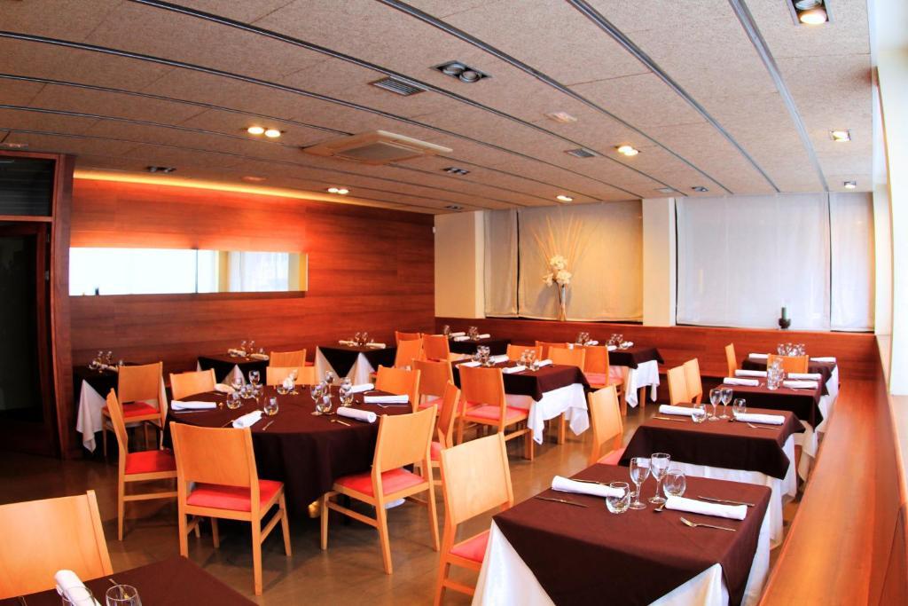 מונבלאן Hotel Viaurelia מראה חיצוני תמונה